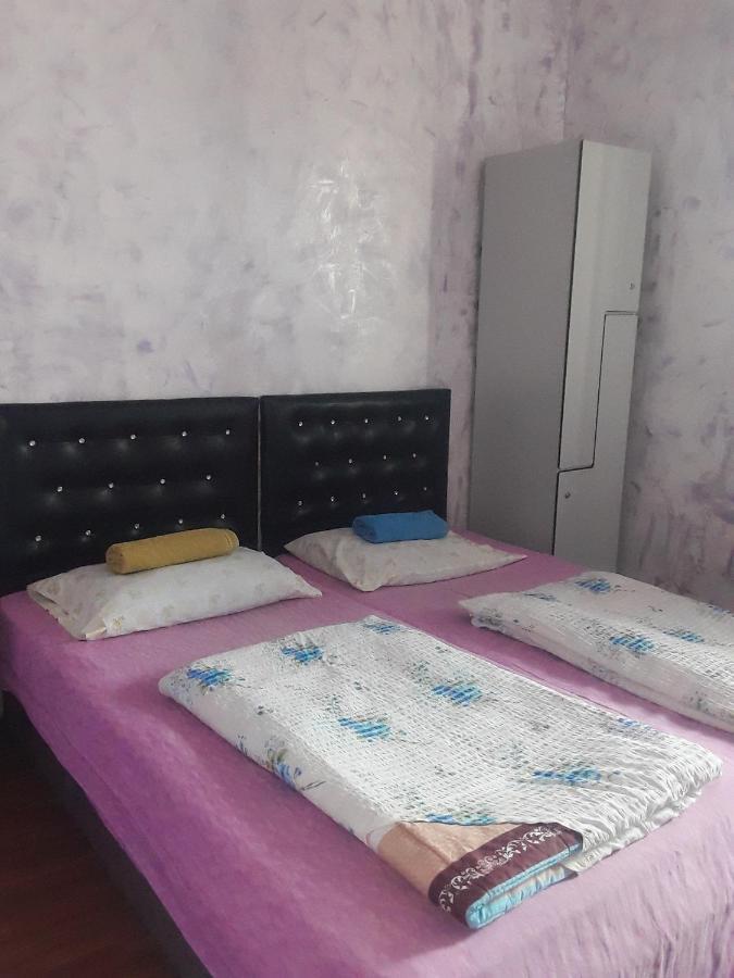 Guesthouse Qeti Batumi Zewnętrze zdjęcie