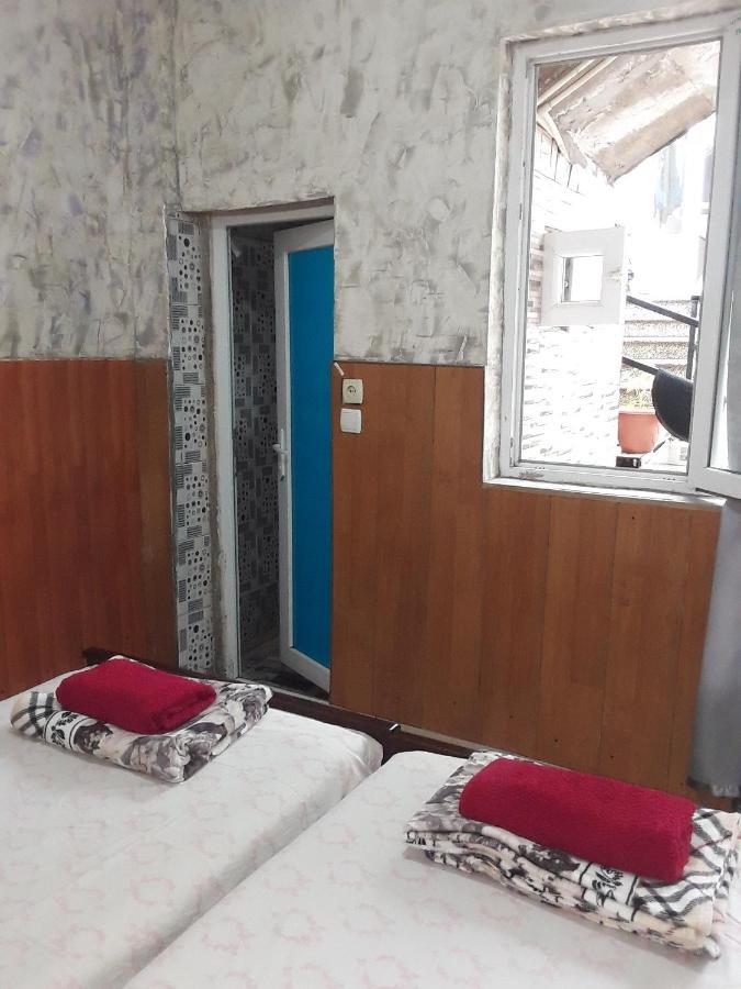 Guesthouse Qeti Batumi Zewnętrze zdjęcie