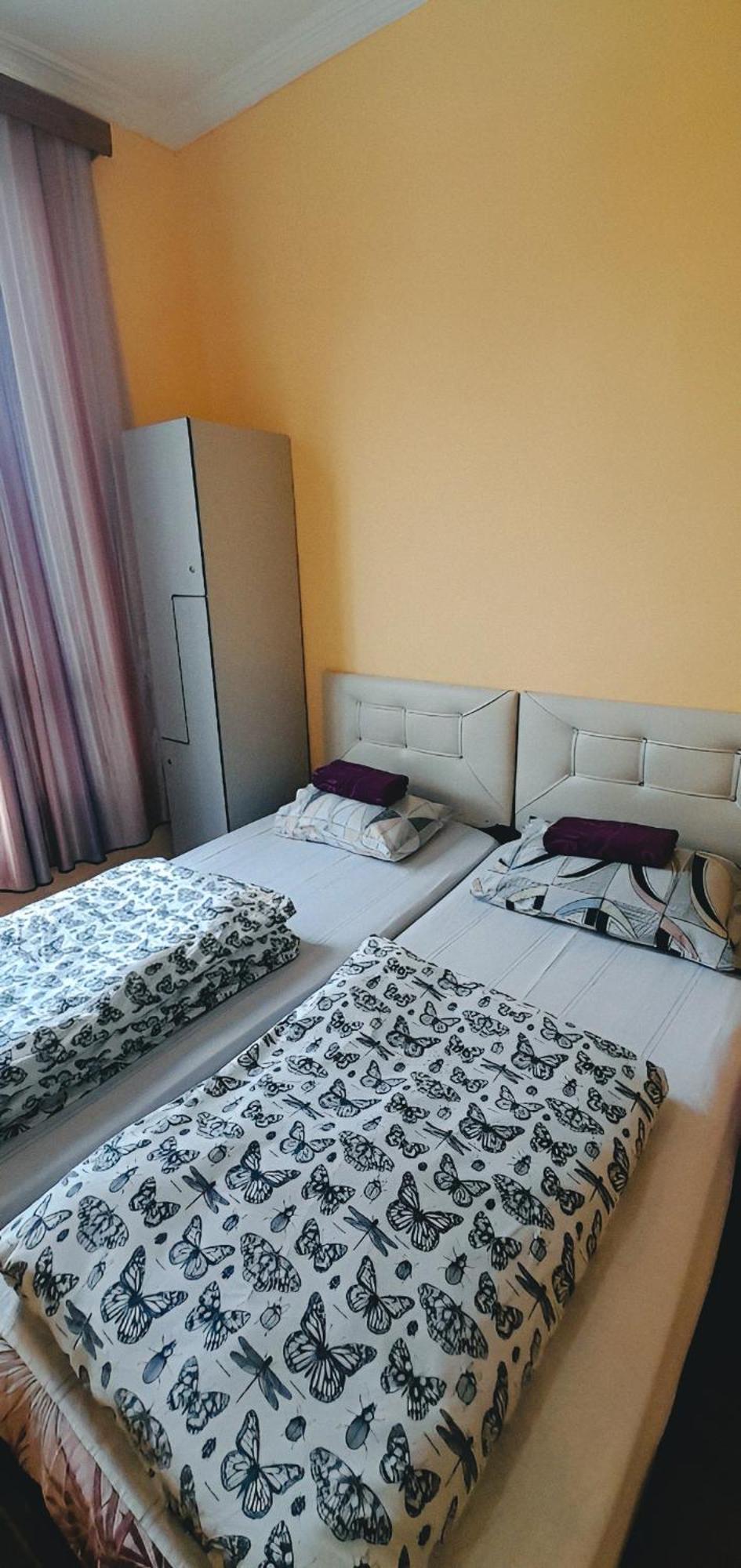 Guesthouse Qeti Batumi Zewnętrze zdjęcie