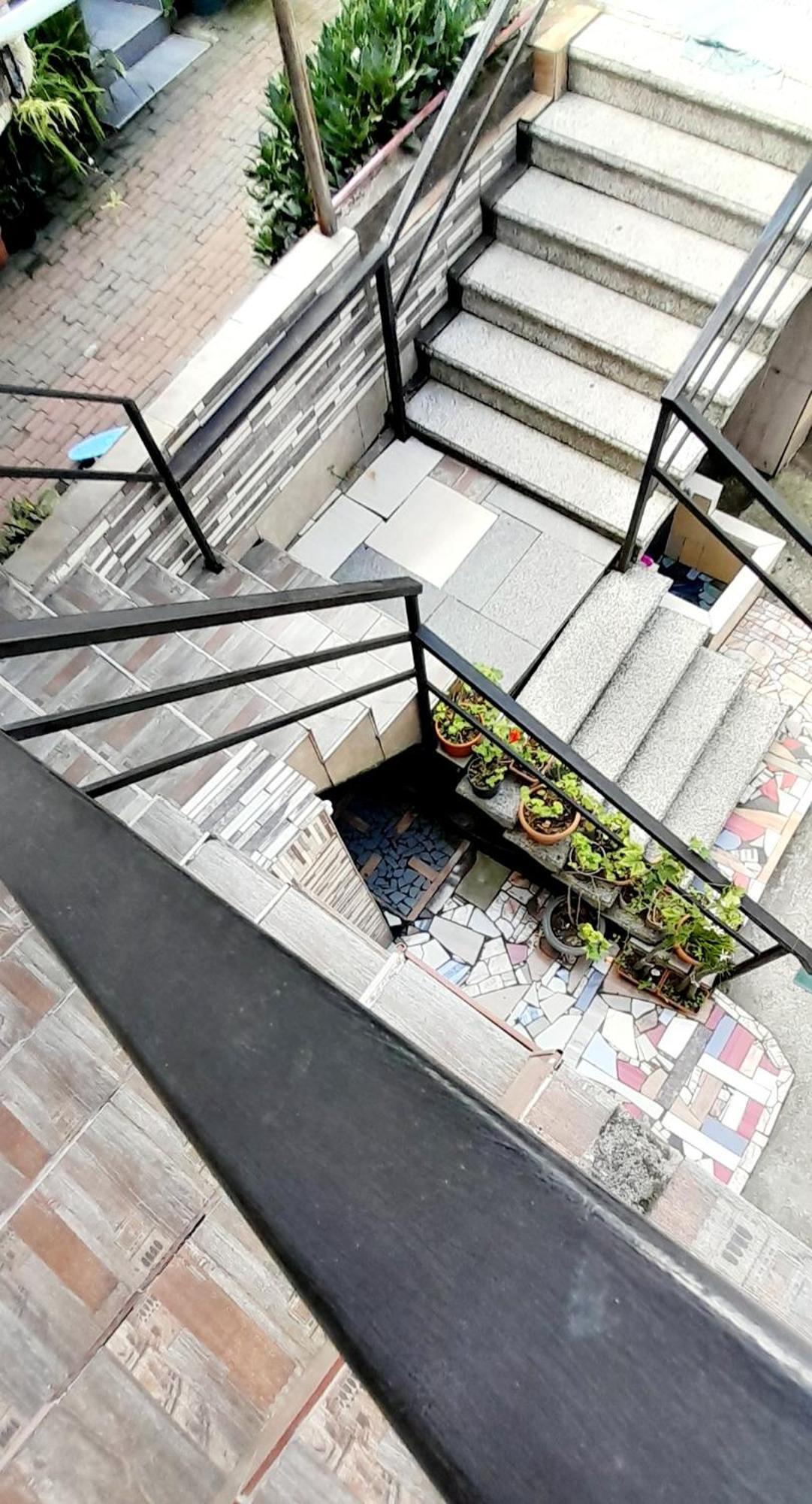 Guesthouse Qeti Batumi Zewnętrze zdjęcie
