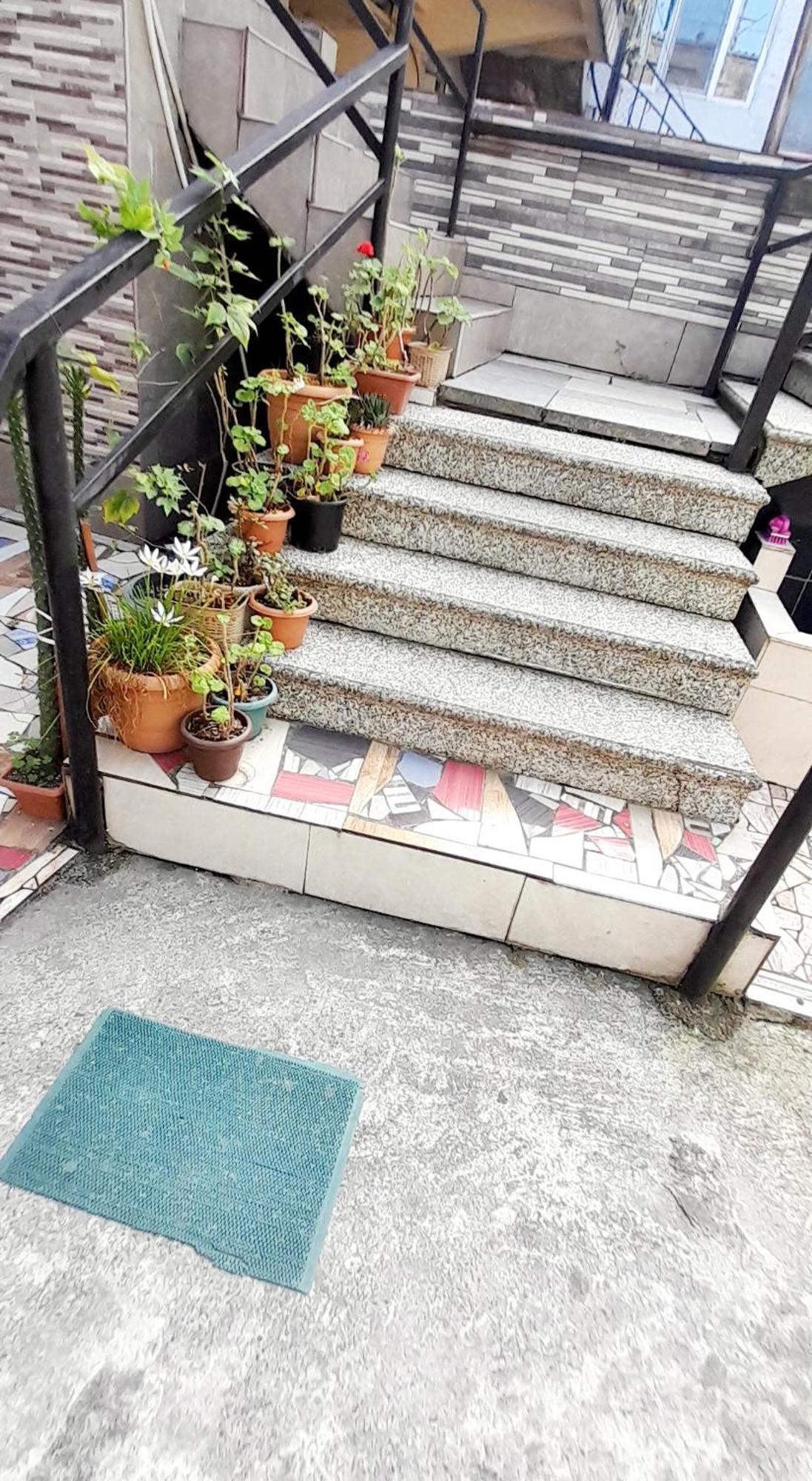Guesthouse Qeti Batumi Zewnętrze zdjęcie